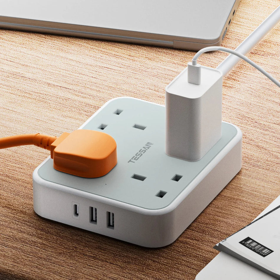 TESSAN 2M Outlet 4 Sockets + 3 USB - TS-202 C